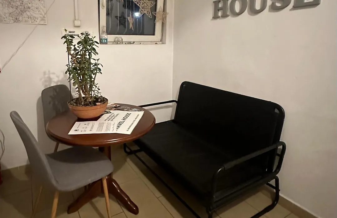 Travel House Wroclaw-1